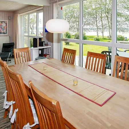 8 Person Holiday In 度假居 *